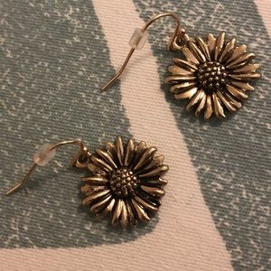Sunflower wire earrings